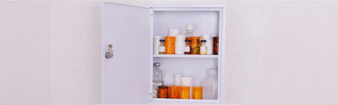 Keeping a Well-Stocked Medicine Cabinet for Winter